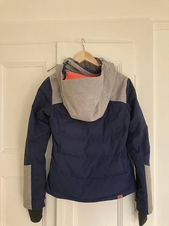 Roxy Giacche: Veste de ski Roxy – Usato da La Tour-de-Peilz venduto da vve_nm8c 1