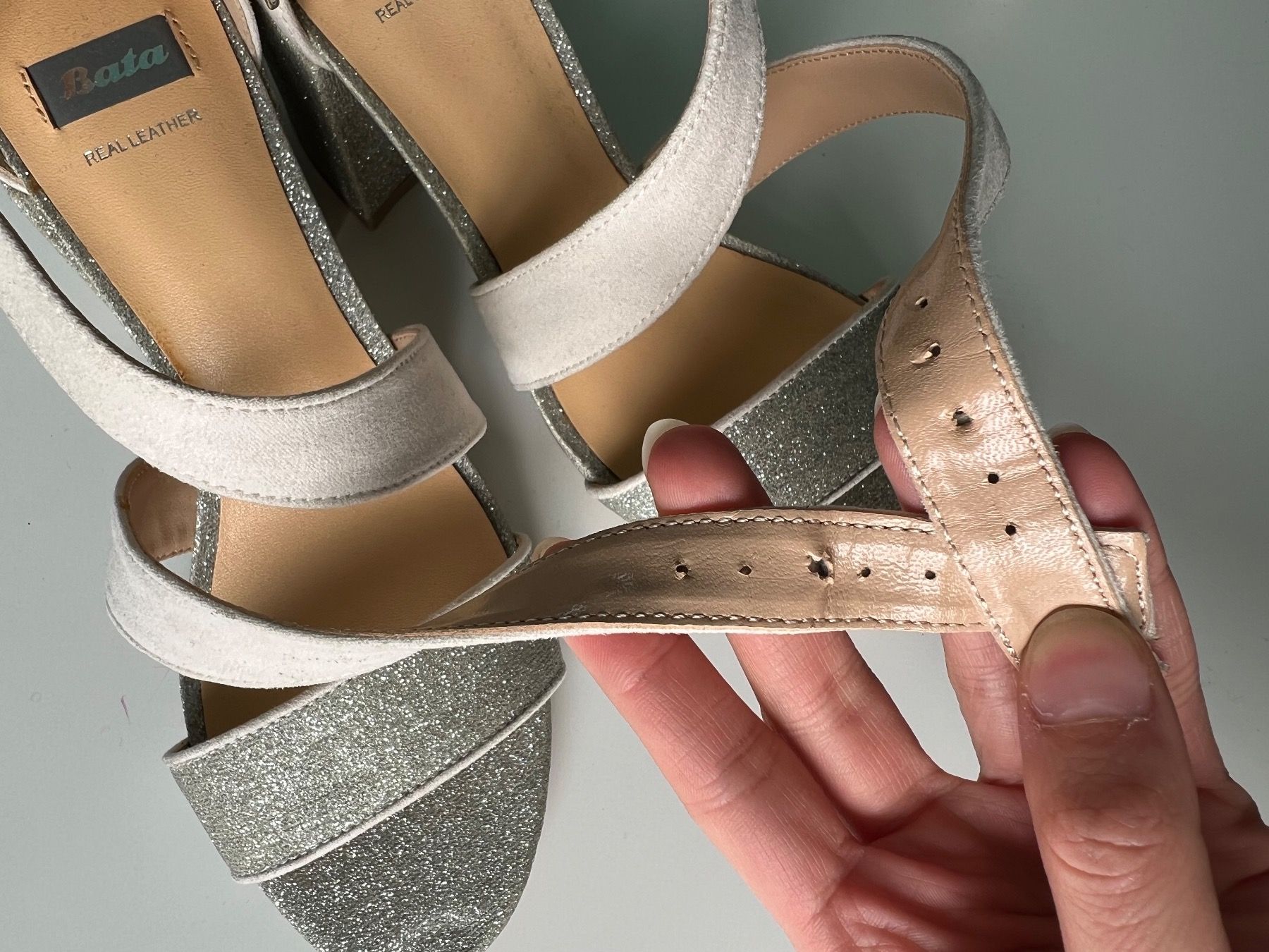 Scarpe da donna: Schöne neue Sandaletten von Bata Gr. 36 – Nuovo (secondo la descrizione) da Tagelswangen venduto da SpicyChicken 8