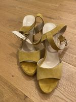 Varese Sandalen gelb Wildleder Grösse 40 getragener Zustand
