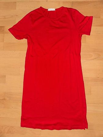 Terranova Kleid Rot Gr. XS mit schwarzem Gürtel