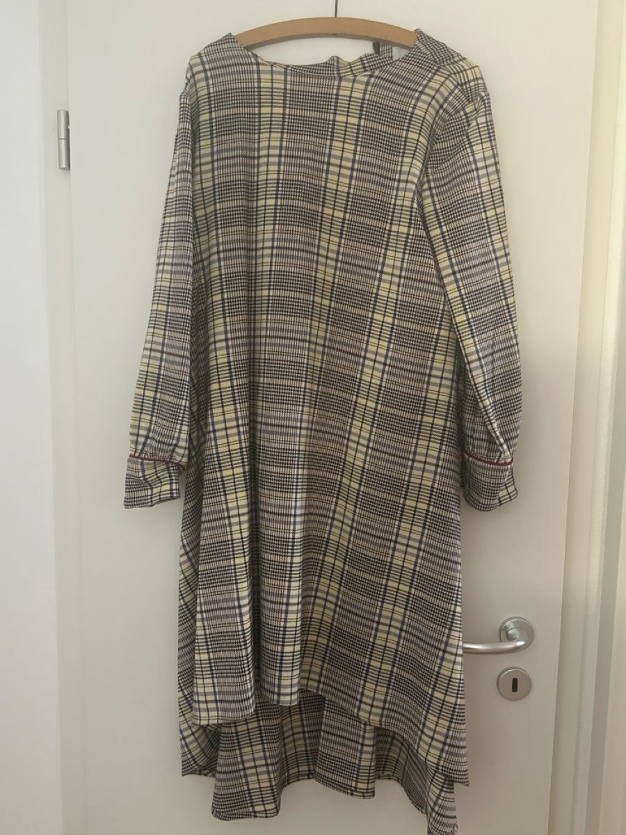 Vestiti: Robe Modetrotter – Usato da Founex venduto da reb_fws9