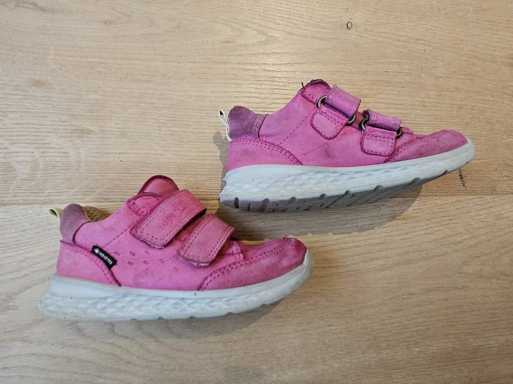 Scarpe per ragazze: Turnschuhe Superfit Gr. 25 – Usato da Hüntwangen venduto da Hensi1 3