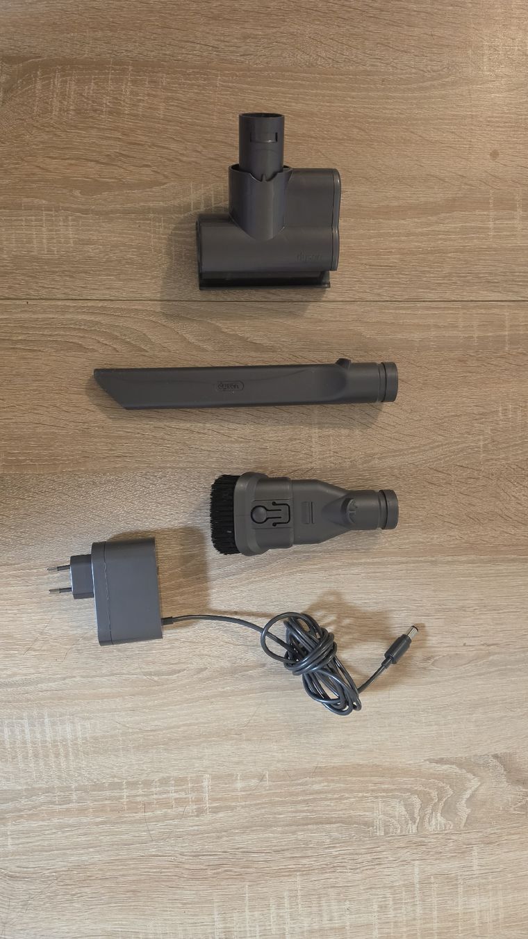 Dyson Staubsauger & Zubehör: Dyson DC31 Pro animal – Defekt aus Grandson von Adrixx1422 8