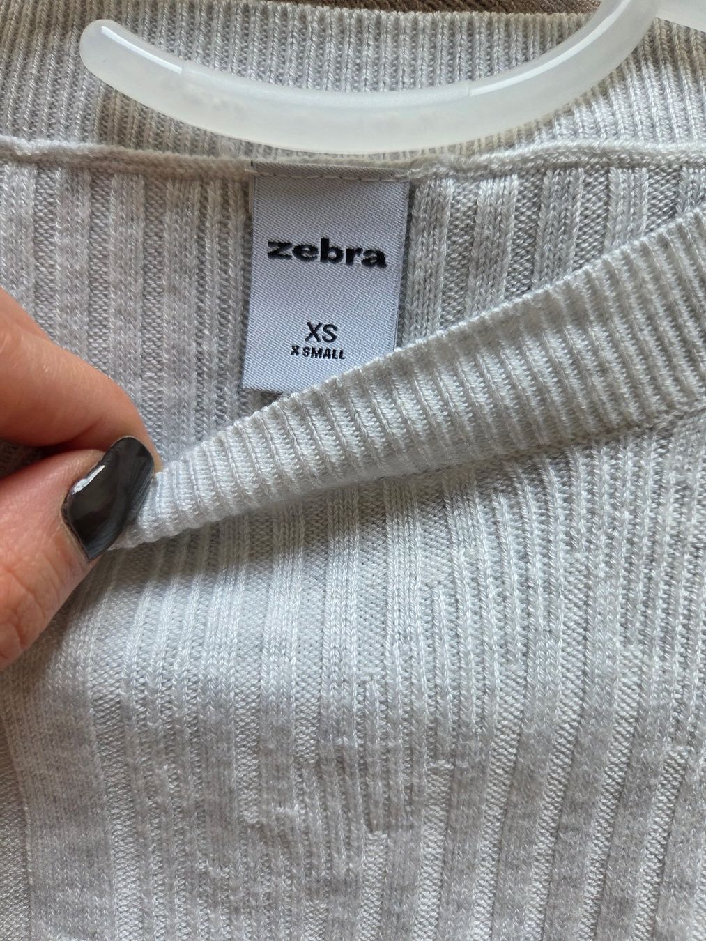 Zebra Top: ZEBRA Top manche longue gris clair - Taille XS – Nuovo (secondo la descrizione) da Chavannes-Renens venduto da mau_8rwz 2