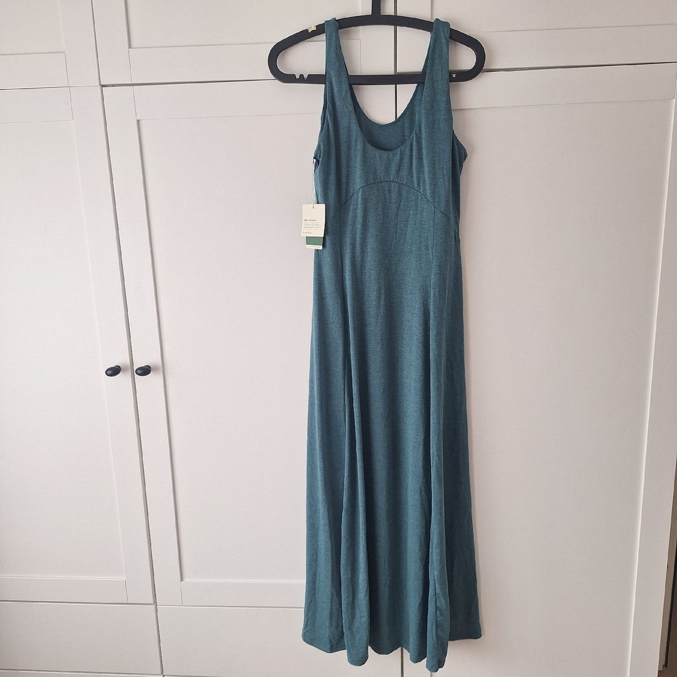 Kleider: Langes Kleid mit Seitenschlitzen, Gr. S – Neu und originalverpackt aus Dachsen von Luna261081