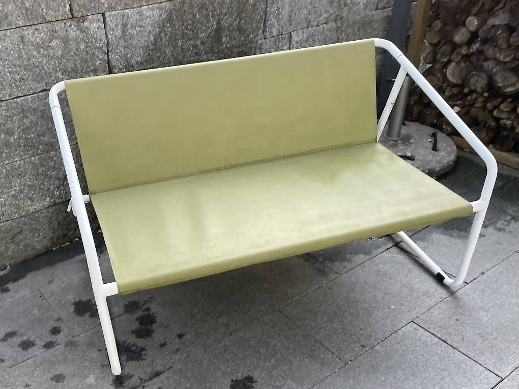 Bänke: Kleine Gartenbank IKEA – Gebraucht aus Arni AG von solexsolex