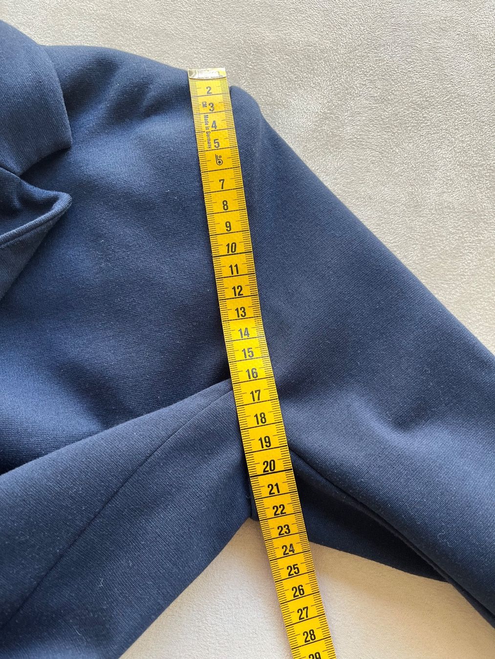 H&M Giacche: Sakko Jersey H&M Gr.34 – Usato da Stäfa venduto da Exclusive0 8
