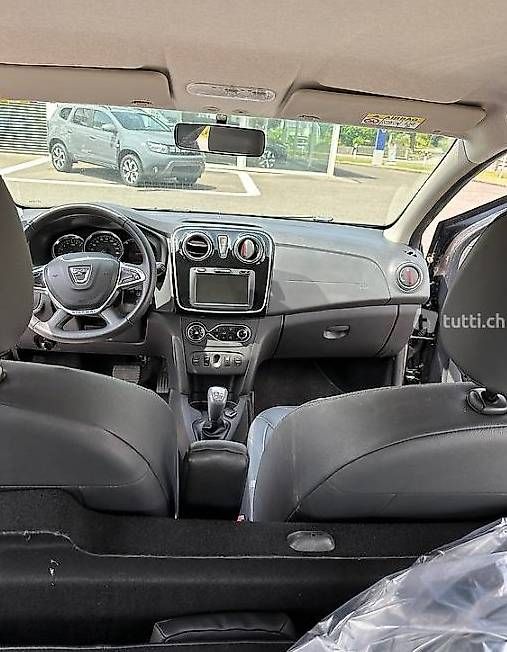 Automobili: DACIA Sandero Tce 90 Stepway Automatic – Usato da Tägerwilen venduto da geezee20 2