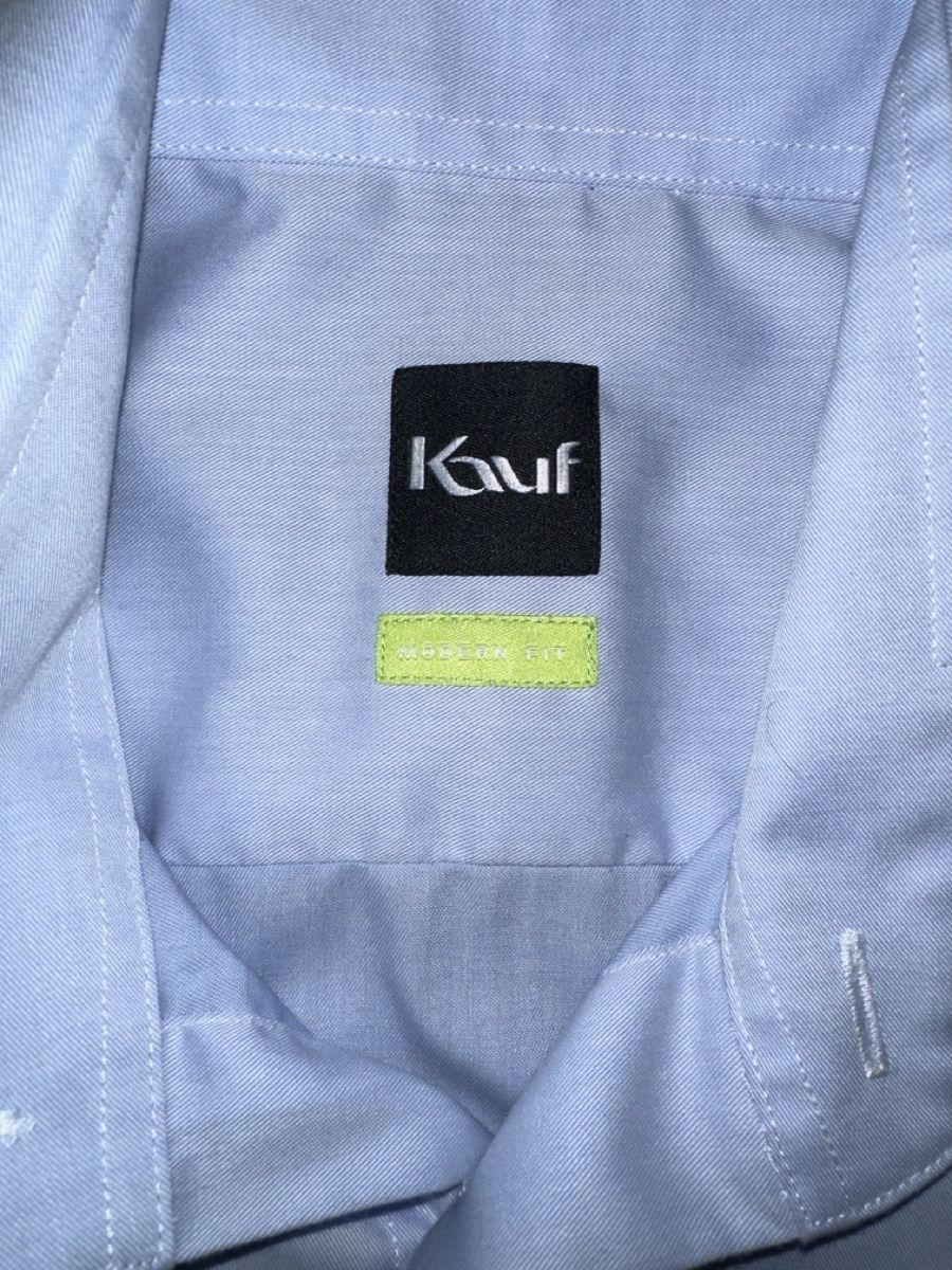 Camicie: Kauf Herrenhemd Hellblau einfache Brustbreite 51 cm – Usato da St. Gallen venduto da mai_2lcj 1