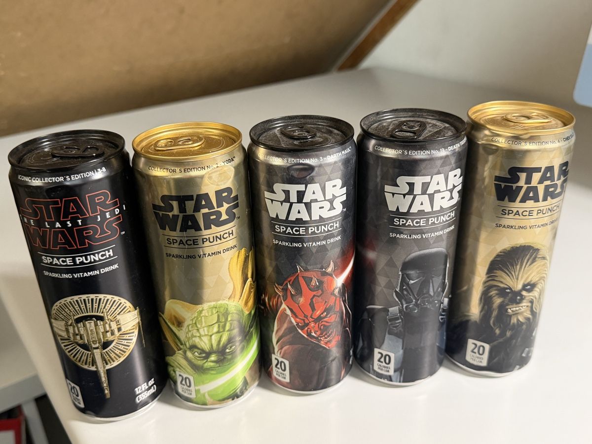 Altro in Stoviglie & Bicchieri: Getränke Dosen Star Wars Space Punch – Nuovo (secondo la descrizione) da Egerkingen venduto da Commodore4ever 1