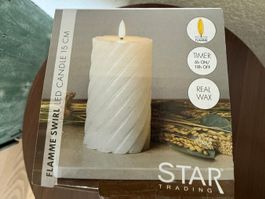Neuware LED Kerze mit Batterie weiss 15 cm hoch