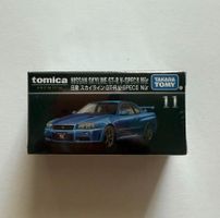 tomica Nissan Skyline GT-R V-SPEC 2