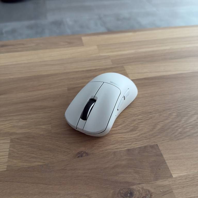 Pulsar Mouse: Pulsar Xlite V3 – Nuovo (secondo la descrizione) da Widen venduto da flavio_marchi 3