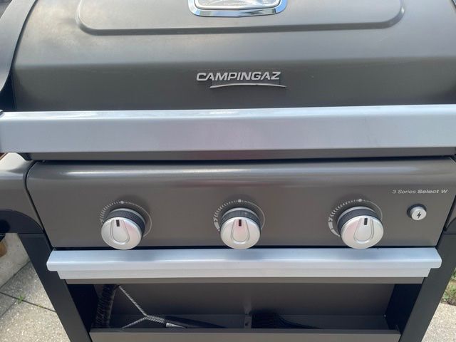 Campingaz Griglie: Gasgrill "CAMPINGAZ" – Usato da Nänikon venduto da Taijundo 2