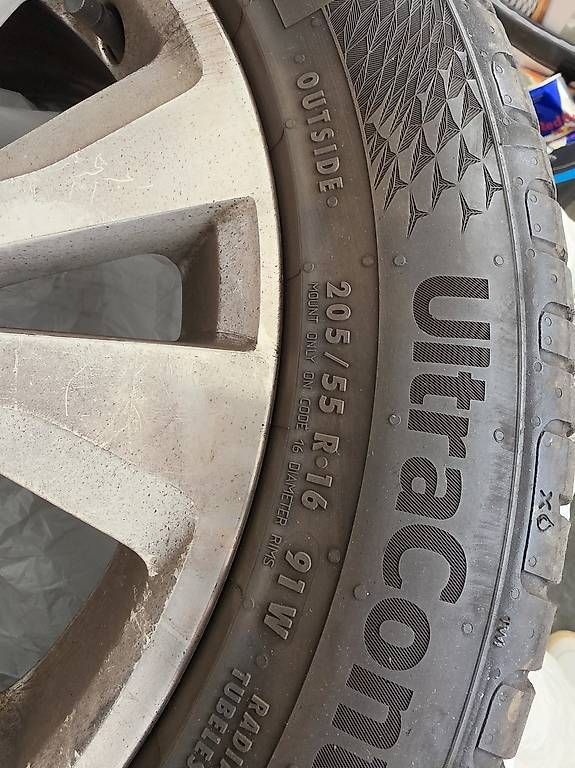 Pneumatici & Ruote complete: VW Rad – Usato da Schönenwerd venduto da Vittel10 2