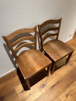 2 Holzstühle ab 1 CHF