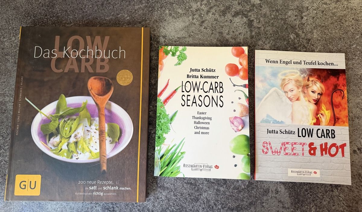 Libri: Low Carb Kochbücher – Nuovo (secondo la descrizione) da Buch am Irchel venduto da NicLep