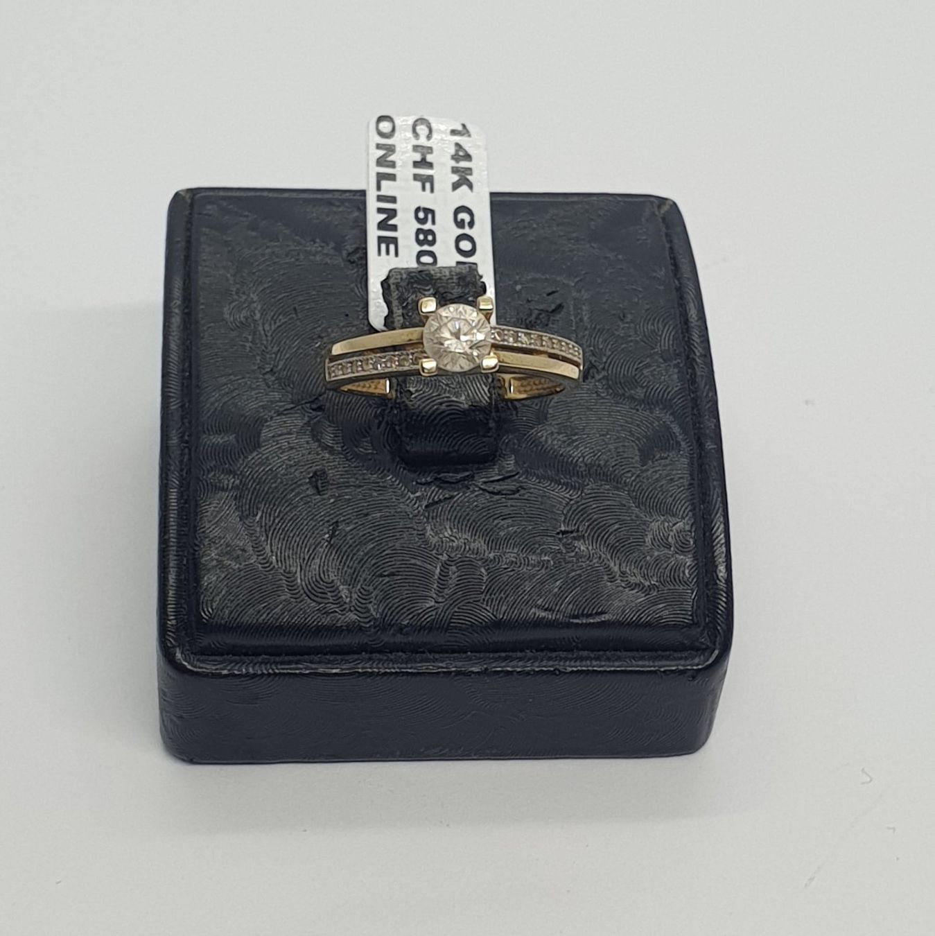 Anelli: Echt 14K Gold Ring – Usato da Luzern venduto da Luzern-Goldhaus