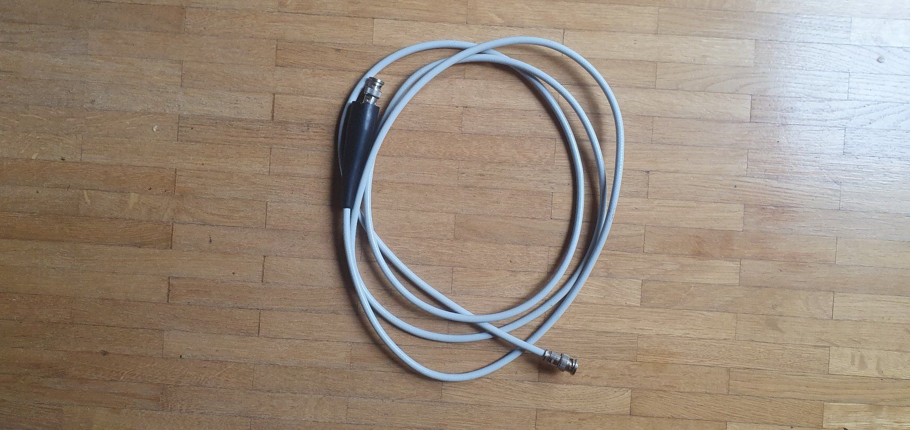 Kabel: Koaxialkabel Antennenkabel 2.5 m – Gebraucht aus Schliern b. Köniz von Evivo