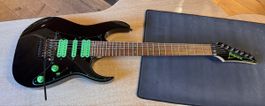 7-Saiter Gitarre Ibanez UV70P BK neuwertig