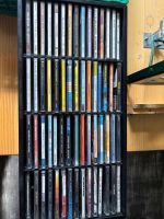 CD- Ständer mit 60 CDs Country, BRAVO hits, Mix div,