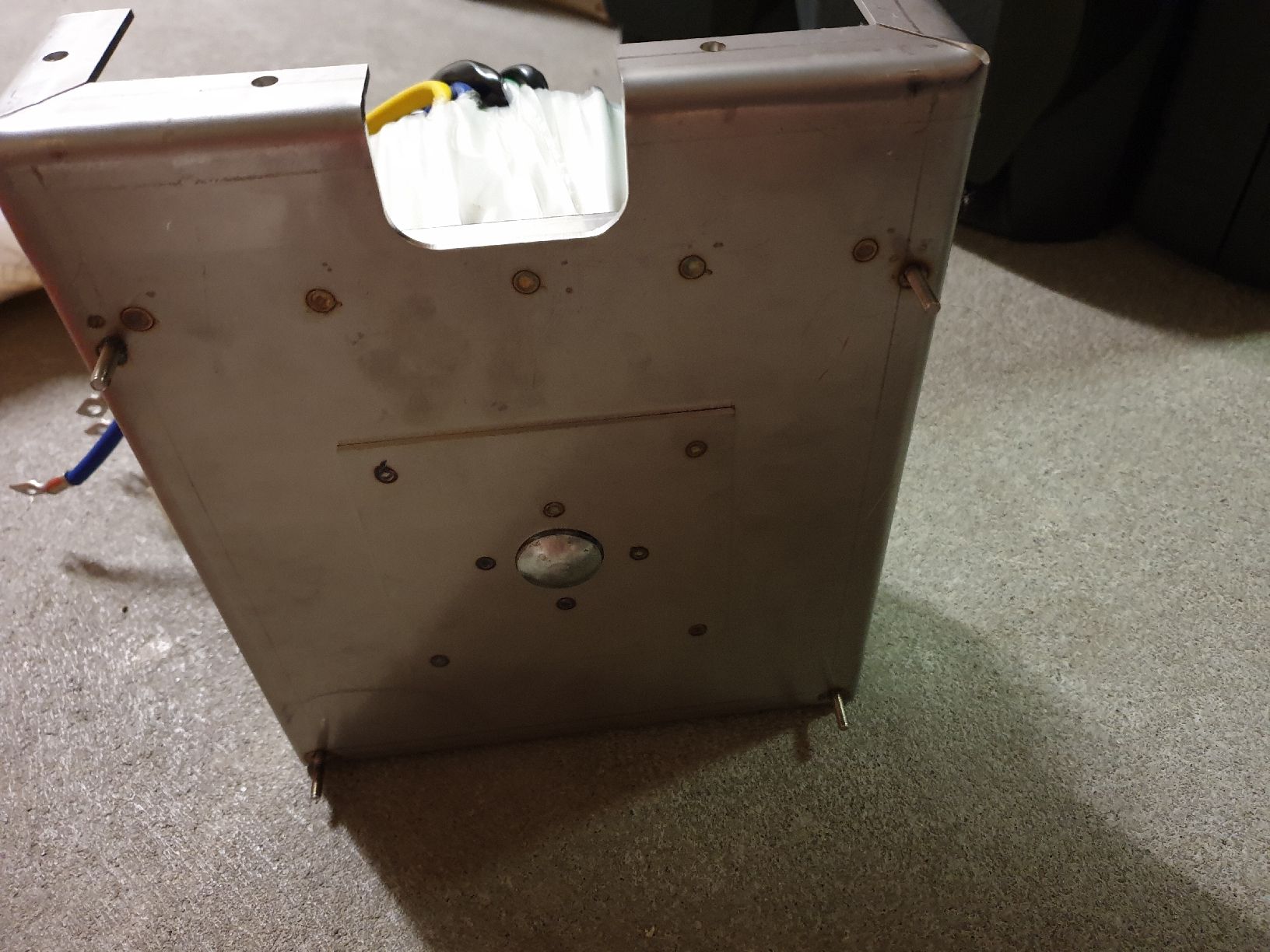Componenti elettronici: Toroid Transformator International YI-34018, Top Zustand! – Nuovo (secondo la descrizione) da Ittigen venduto da Ziok187 3