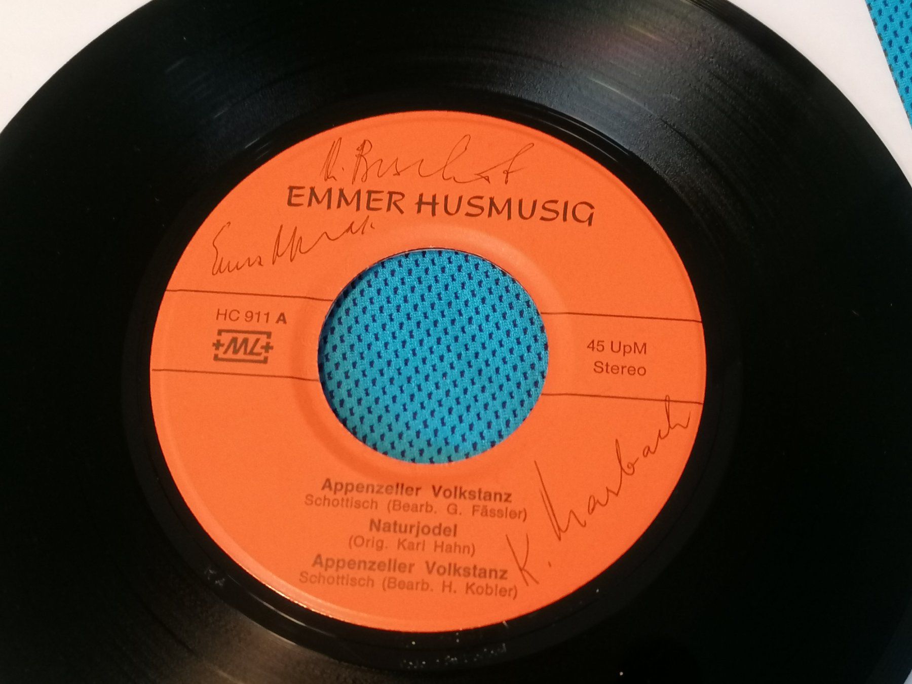 Schallplatten: Emmer Husmusig mit Unterschriften – Gebraucht aus Emmenbrücke von lamorak 1