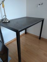 Esstisch aussiehttisch grau Beton Stil