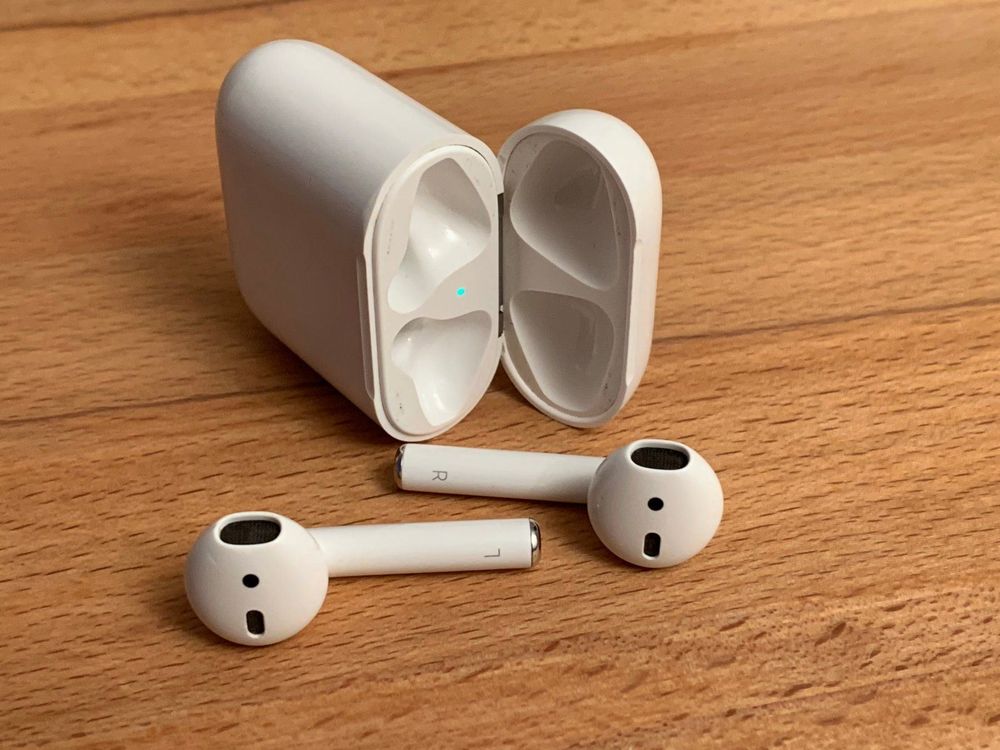 Apple Airpods 1. Generation | Kaufen auf Ricardo