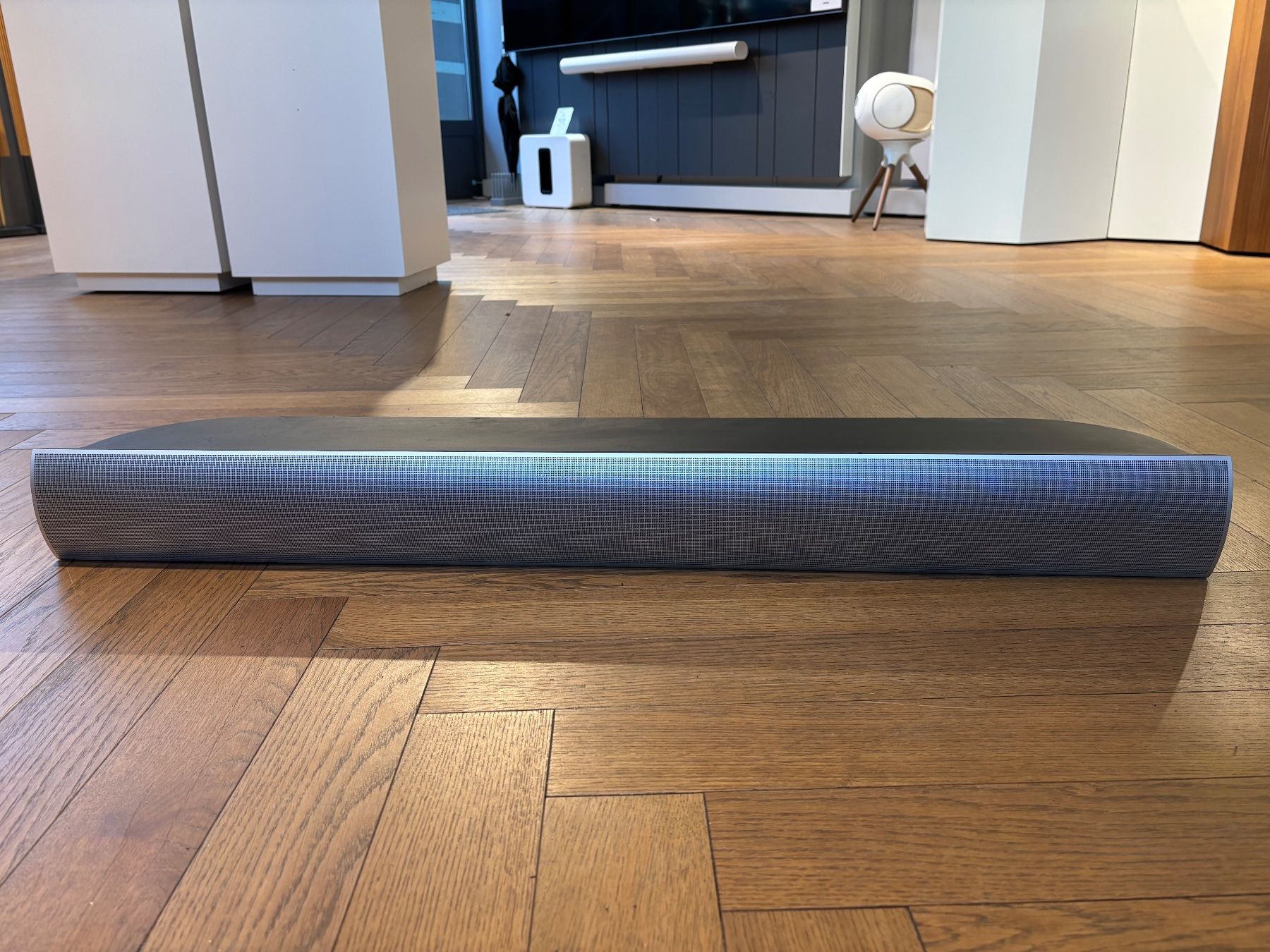 Bang & Olufsen Casse acustiche: Barre de son Beolab 7-1 – Usato da Sion venduto da Bang-OlufsenSion