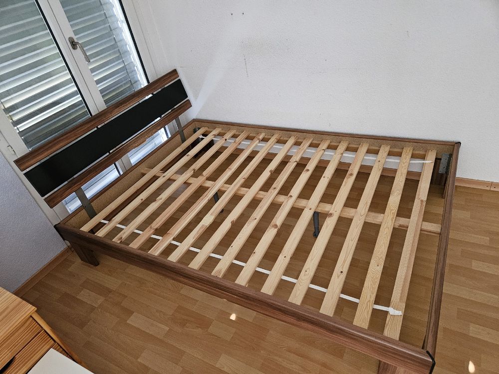 Bett mit Lattenrost und Matratze Kaufen auf Ricardo