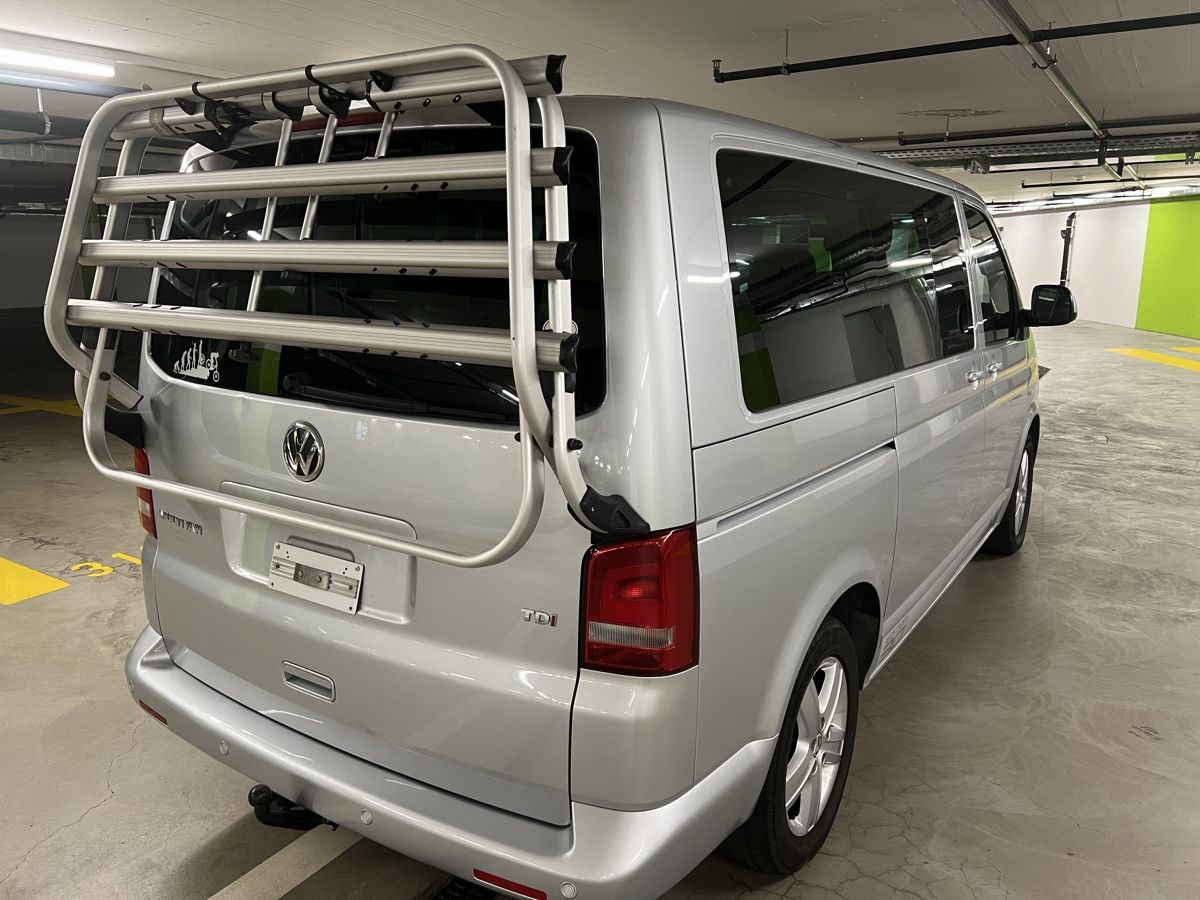VW Automobili: VW T5 Multivan 2.0 – Usato da Urdorf venduto da montech 5