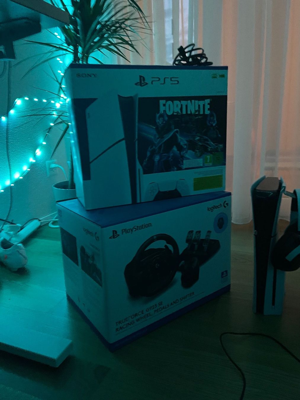 Microsoft Console: ps5mit Pedalen Rennstuhl schwarz – Usato da Burgdorf venduto da ski_5jt6 5