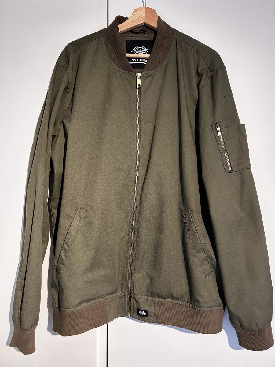 Dickies Giacche: Jacke Dickies – Usato da Pratteln venduto da joshivsjerry