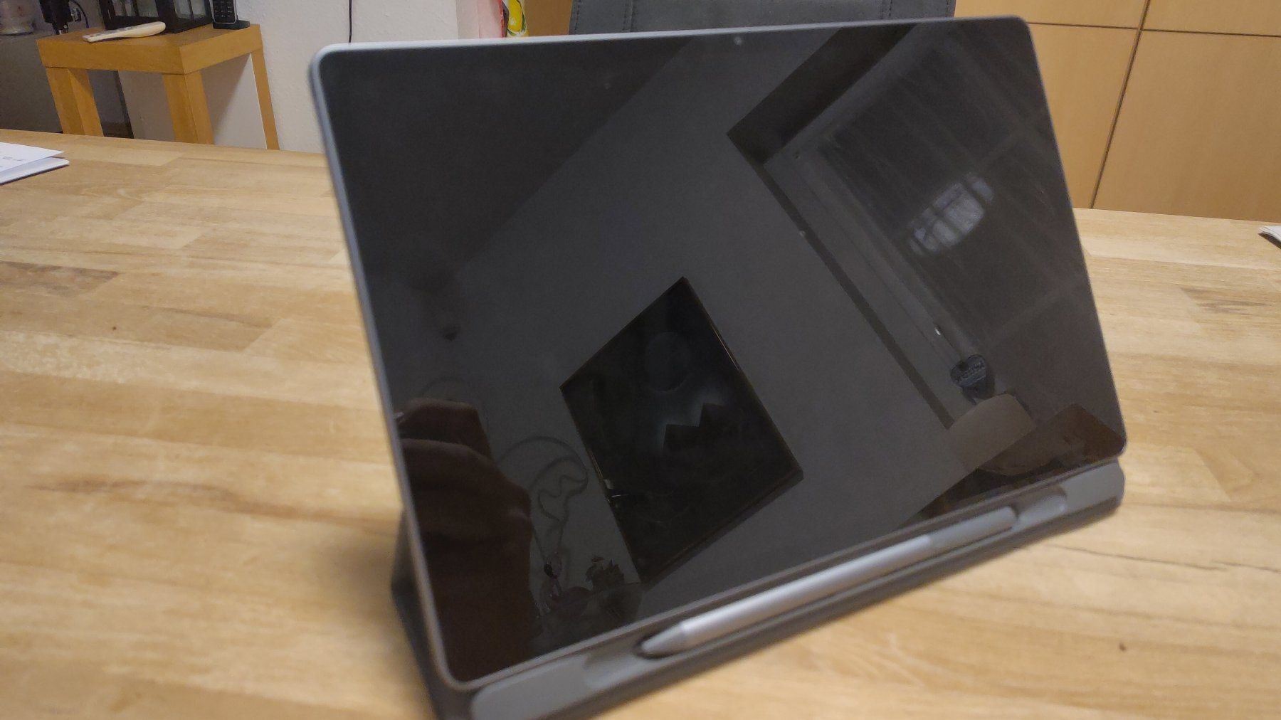 Lenovo Tablet PC: LENOVO Idea Tab Plus mit Stift und Schutzhülle – Usato da Brütten venduto da Gregorch 1
