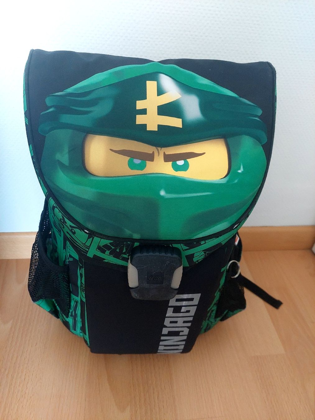 Disney Sacs & sacs à dos: Schulrucksack Ninjago – D'occasion à Gossau SG par Vader_Skywalker7