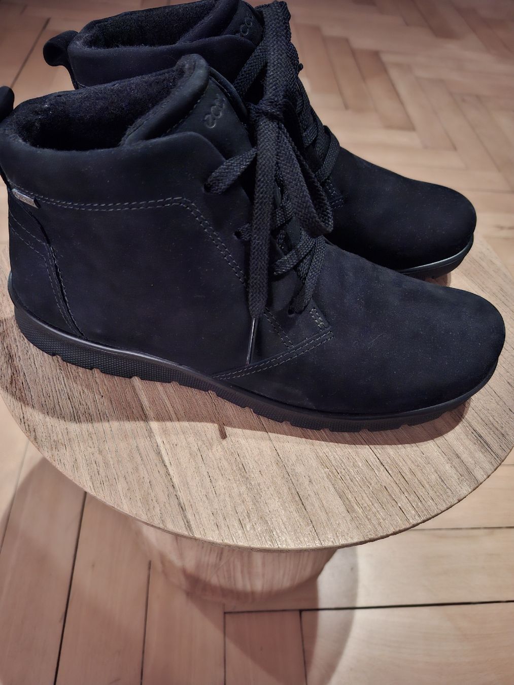 Ecco Scarpe da donna: schöne Stiefel Boots Ecco schwarz 38 neu – Nuovo (secondo la descrizione) da Ennetbaden venduto da Rosen1 1