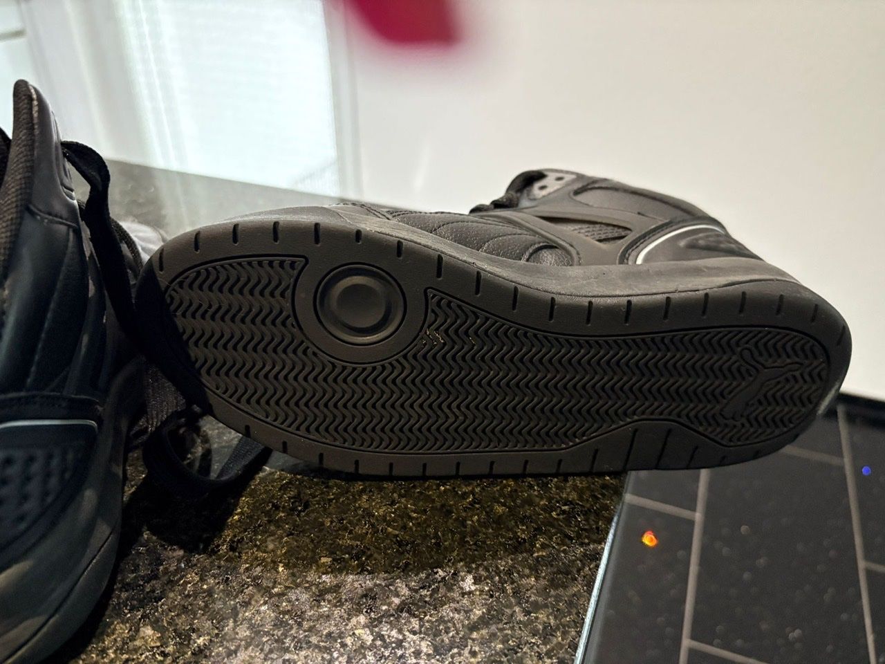 Puma Scarpe da donna: Sportschuhe – Usato da Jonschwil venduto da Dr.MeganHunt 3