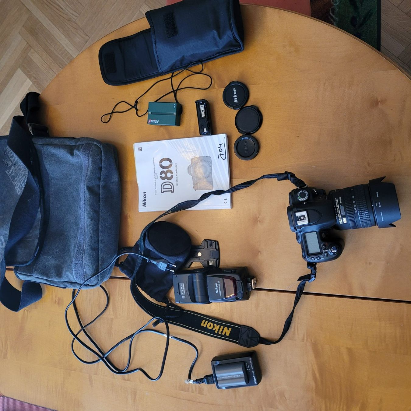 Nikon Fotocamera: Nikon D80 + Flash SB-600 + Objectif + Sac + Accessoires – Usato da Crans-Montana venduto da val_z27p 6