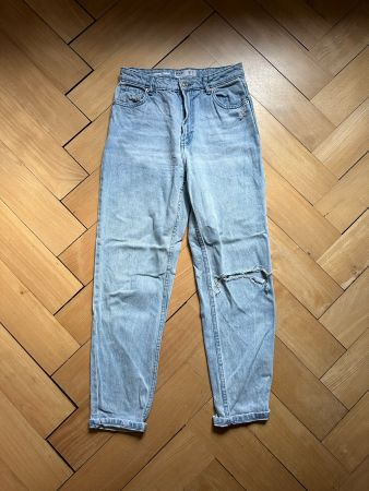 BERSHKA - Mom Jeans hellblau 36