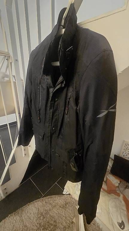 Jacken: Schöne Damen Motorrad Jacke  – Gebraucht aus Wetzikon ZH von veysel71 2