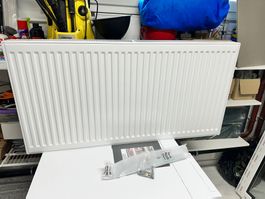 Heizkörper De Longhi 120x60x10cm
