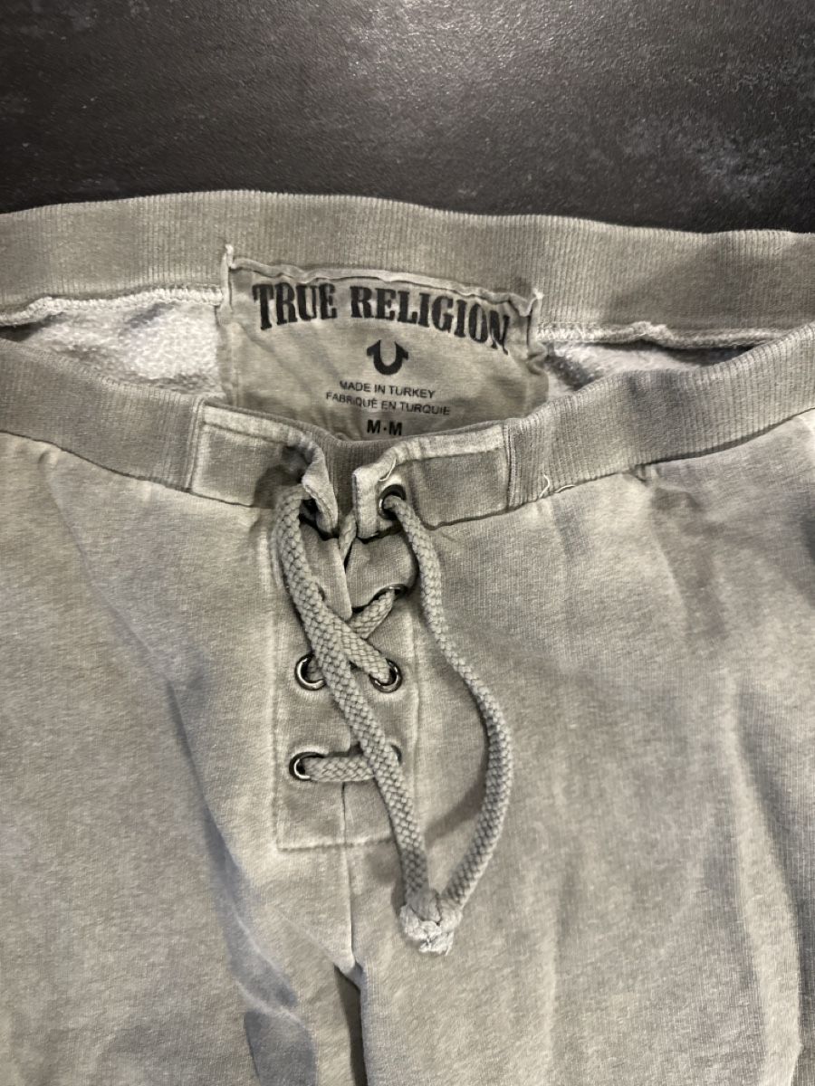 True Religion Pantaloni: True Religion Trainer M – Nuovo (secondo la descrizione) da Däniken SO venduto da NBdesign 1