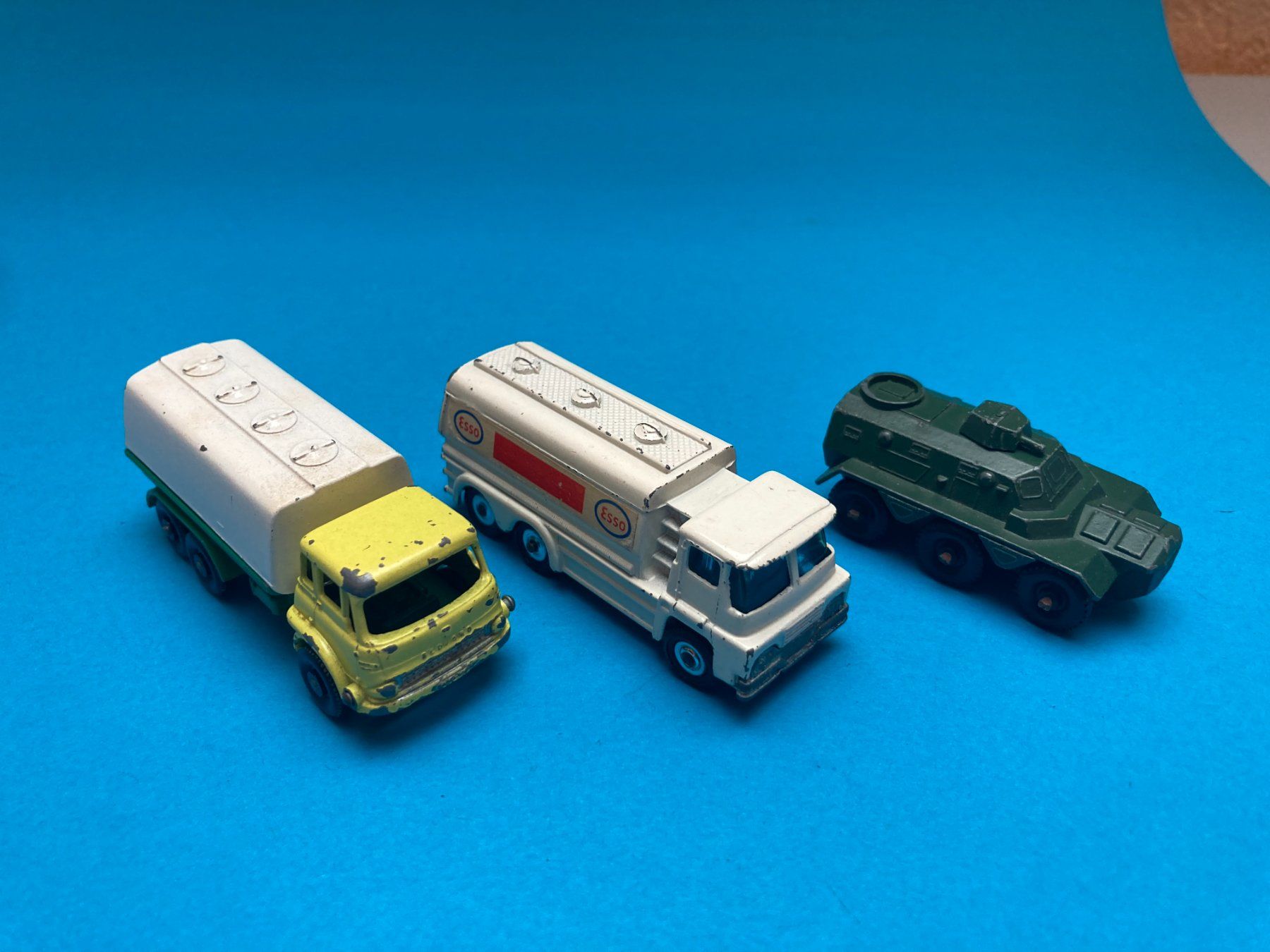 Modellautos: 3 Modellautos, Matchbox, Husky und By Lesney – Gebraucht aus Basel von mar_b59g