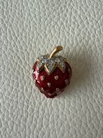 Broche fraise Cabouchon comme neuve!