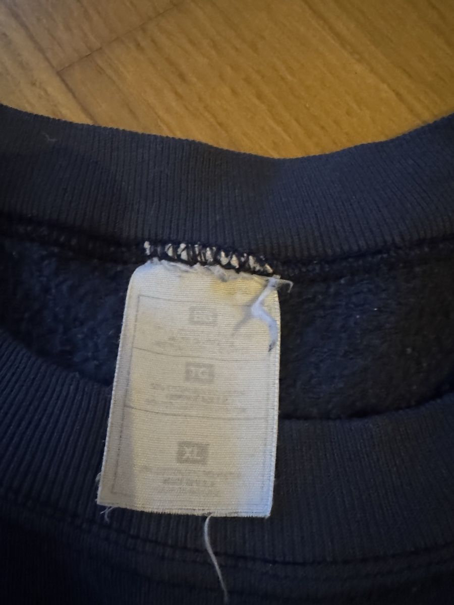 Pullover & Sweatshirts: Oversized Pullover von der USA Grösse XL – Gebraucht aus Kradolf von ij5 3