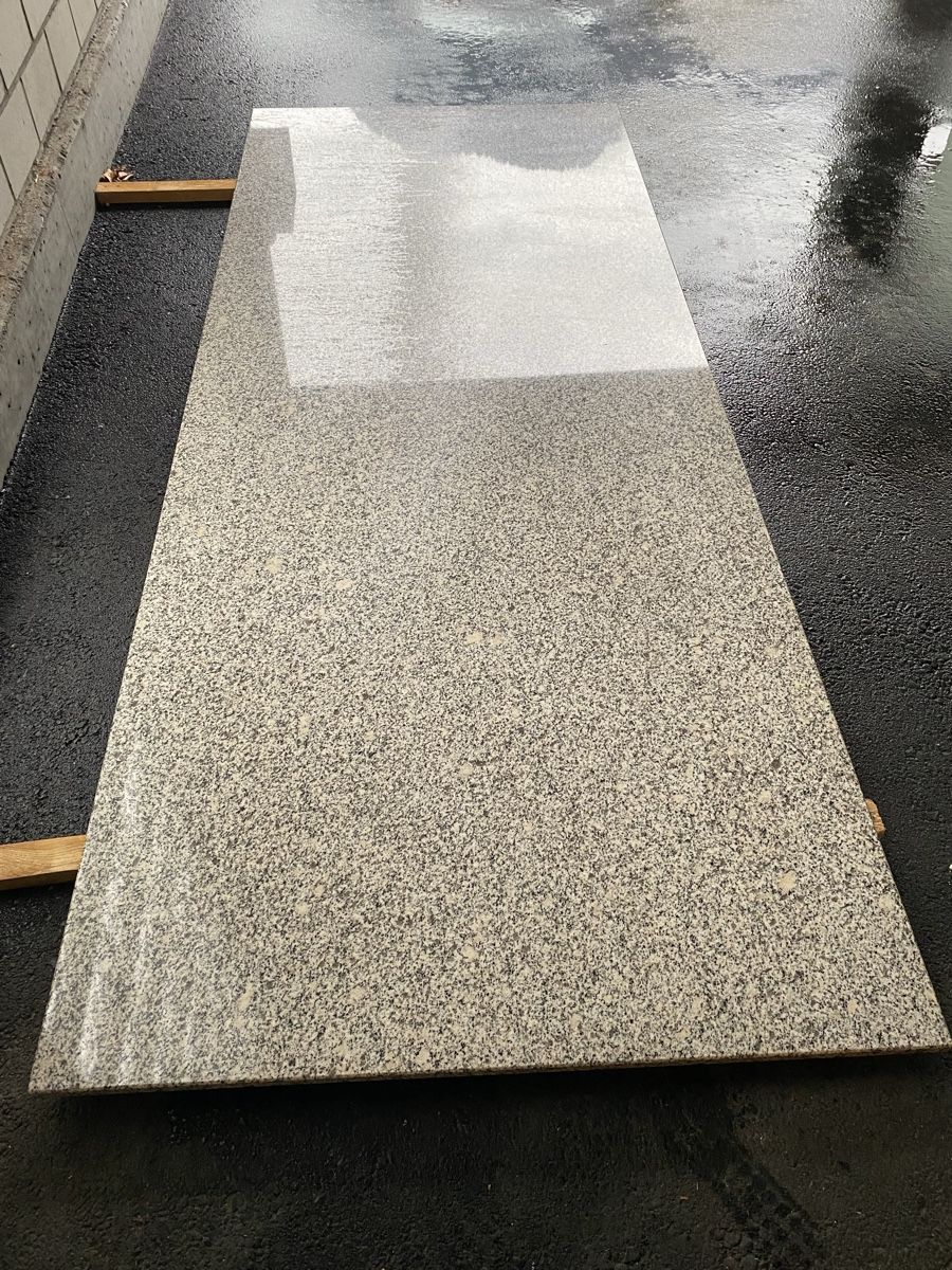 Servierplatten: Granit-Tischplatte – Gebraucht aus Chur von rom_58jn 1