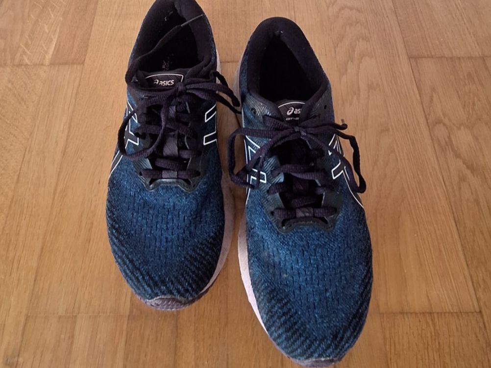 Asics Damenschuhe: Asics GT-2000 – Gebraucht aus Aefligen von ma_lou_123 2
