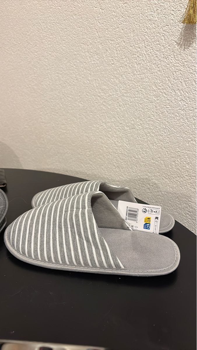Scarpe da donna: Pantoufles taille 39/40 neuf – Nuovo e nell'imballaggio originale da Prilly venduto da hei_5q56