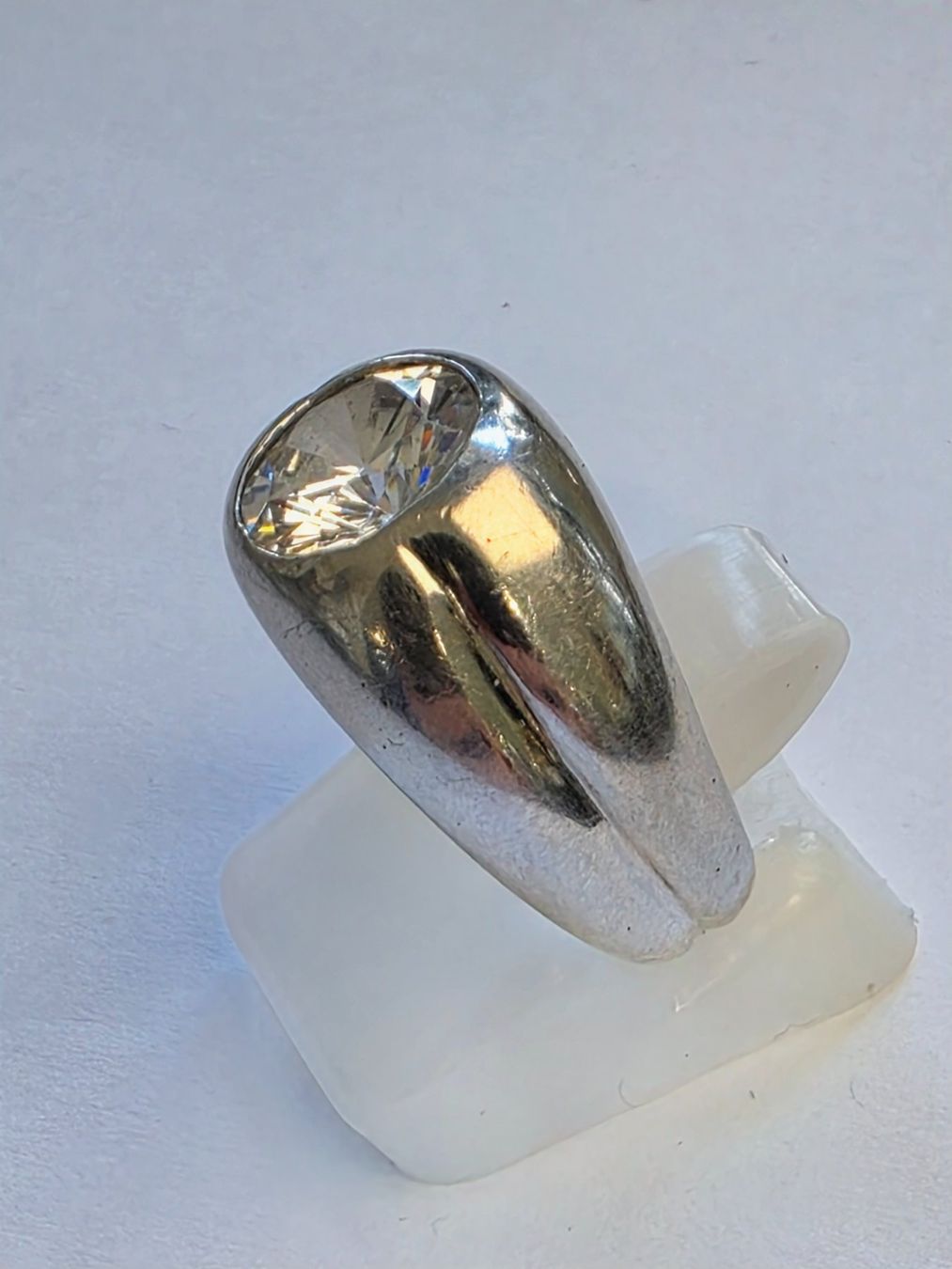 Anelli: Weissgold Ring mit 2 Carat Zirkon – Usato da Zürich venduto da Bieter04 9
